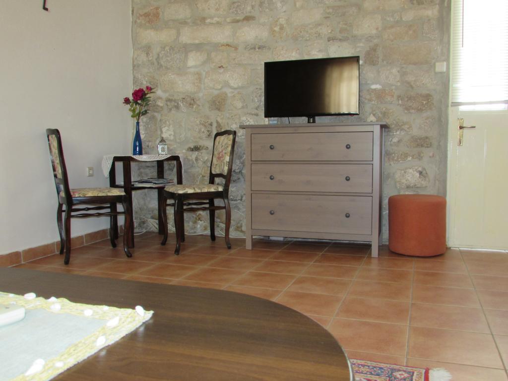 Apartments Madirazza トロギール エクステリア 写真
