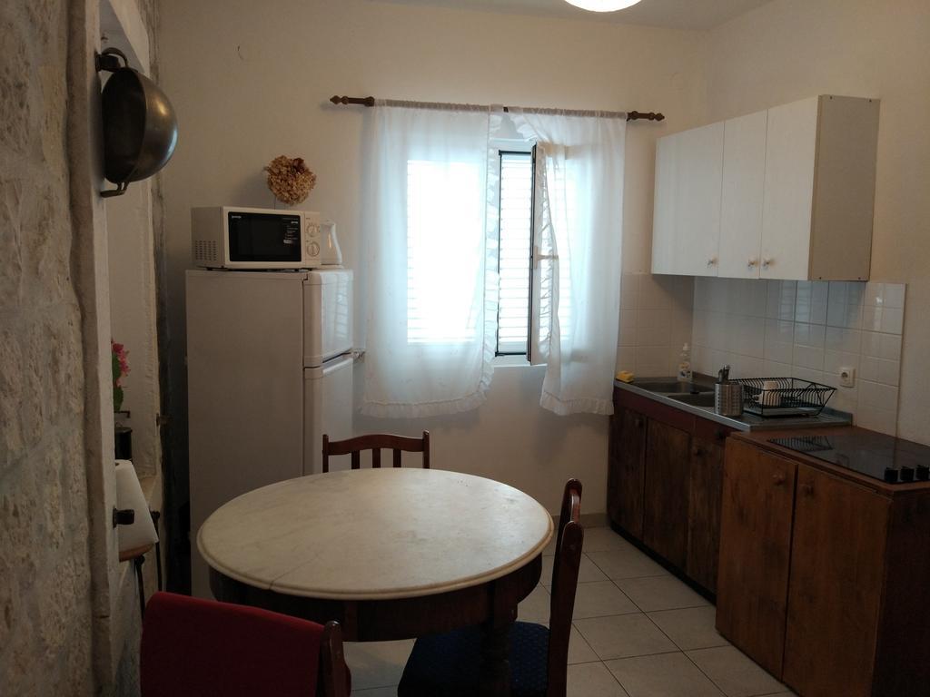 Apartments Madirazza トロギール エクステリア 写真