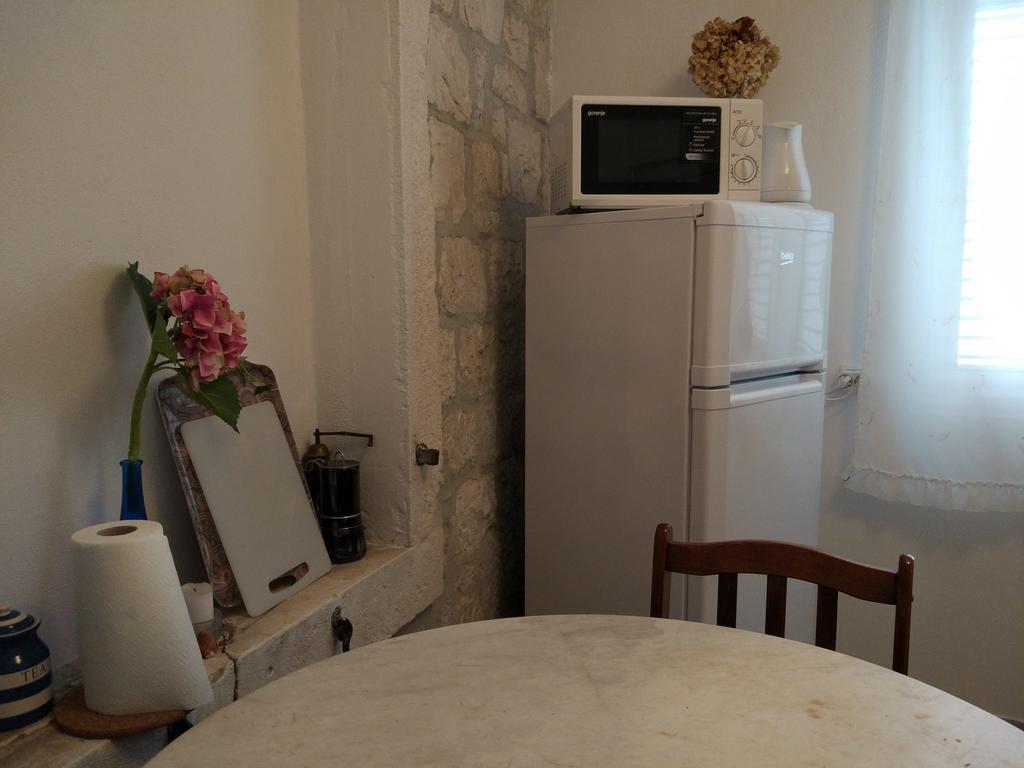 Apartments Madirazza トロギール エクステリア 写真